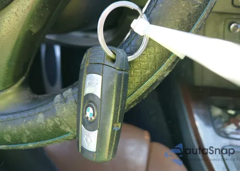 2010 BMW 328I из США, поврежденный, VIN WBAWL1C50AP492534